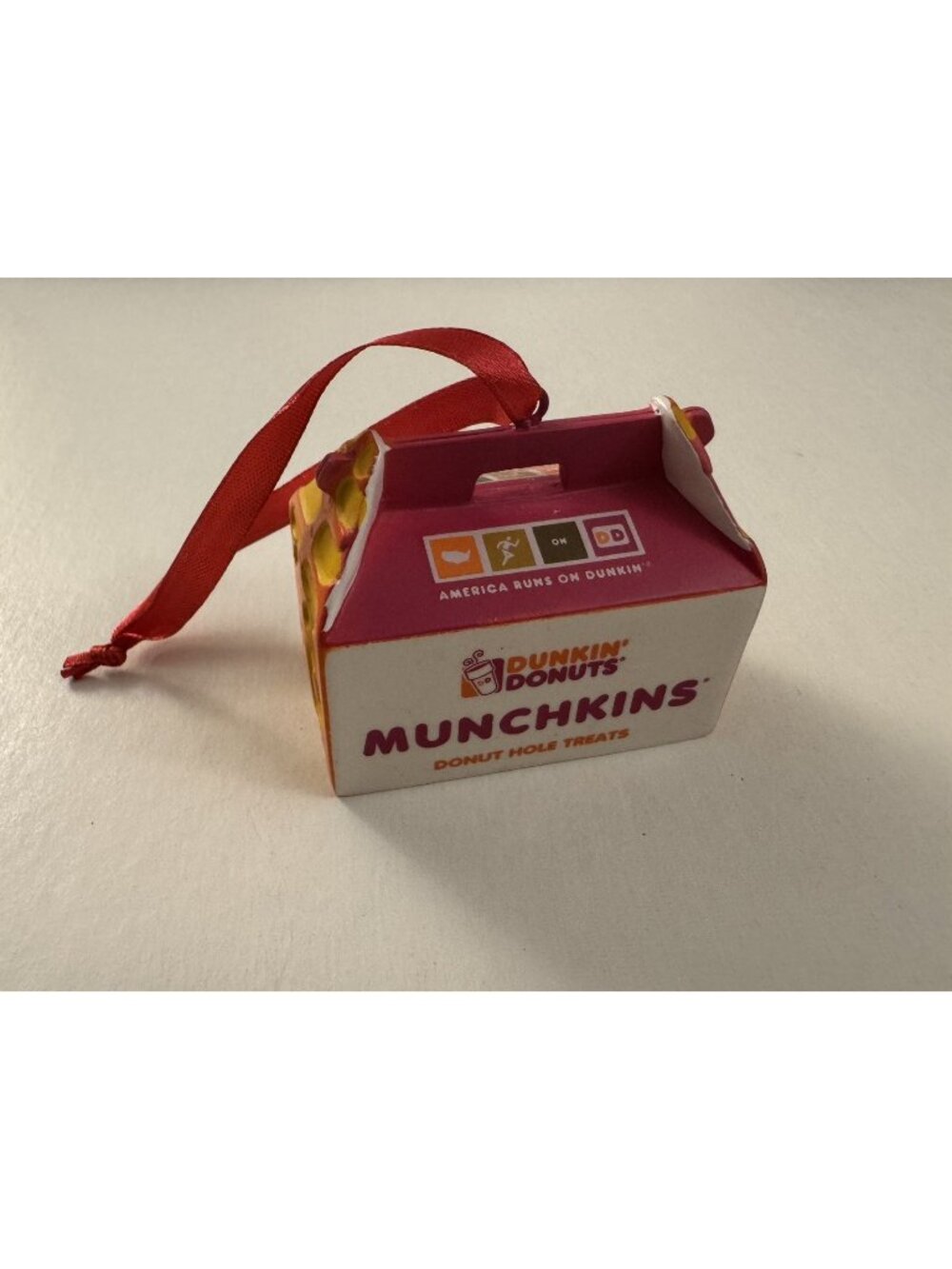 Dunkin Donuts Christmas Ornament Munchkin Holes Box Treats 2016 MM13